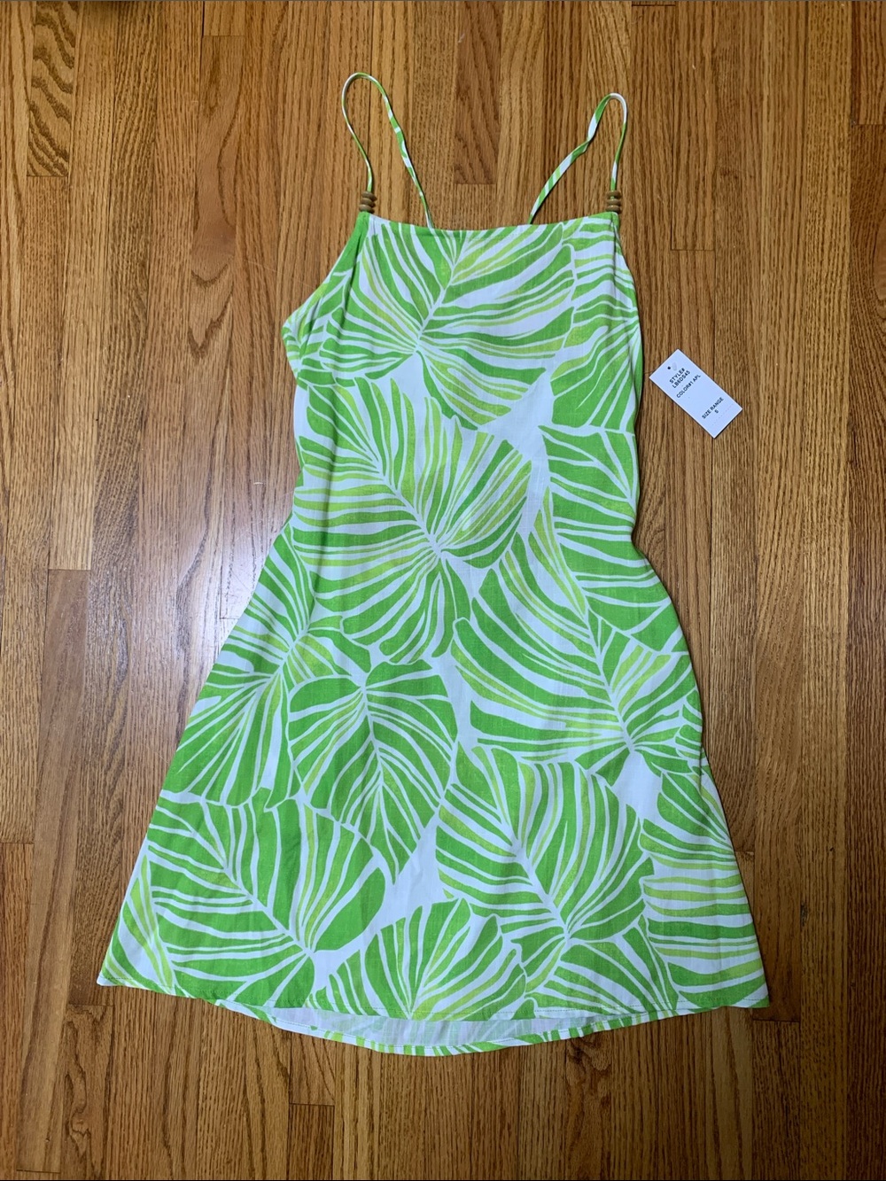 La Blanca dress - mid thigh mini dress, serene palm apple green and white print